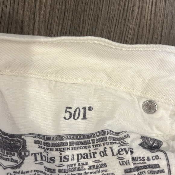Levi’s 501 jeans, size 23 - Picture 3 of 4